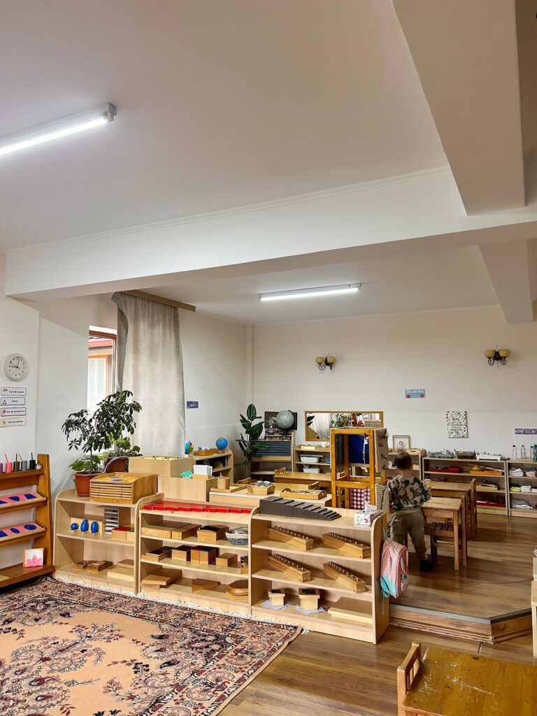 clasa-montessori-gradinita-ploiesti-2